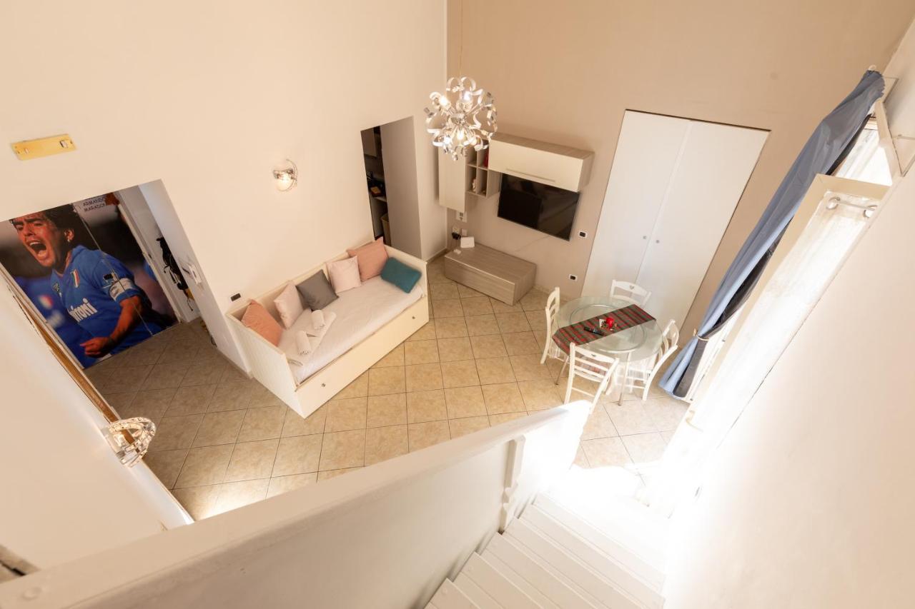 Apartment With Sea View With 2 Lifts Above Montesanto! Наполи Екстериор снимка